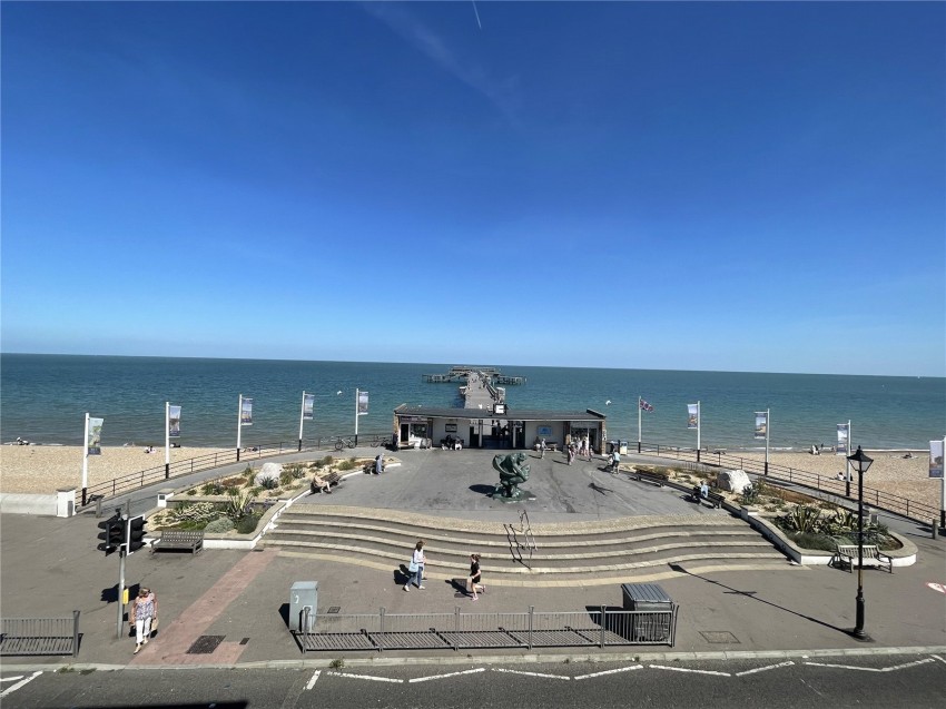 Images for Beach Street Deal