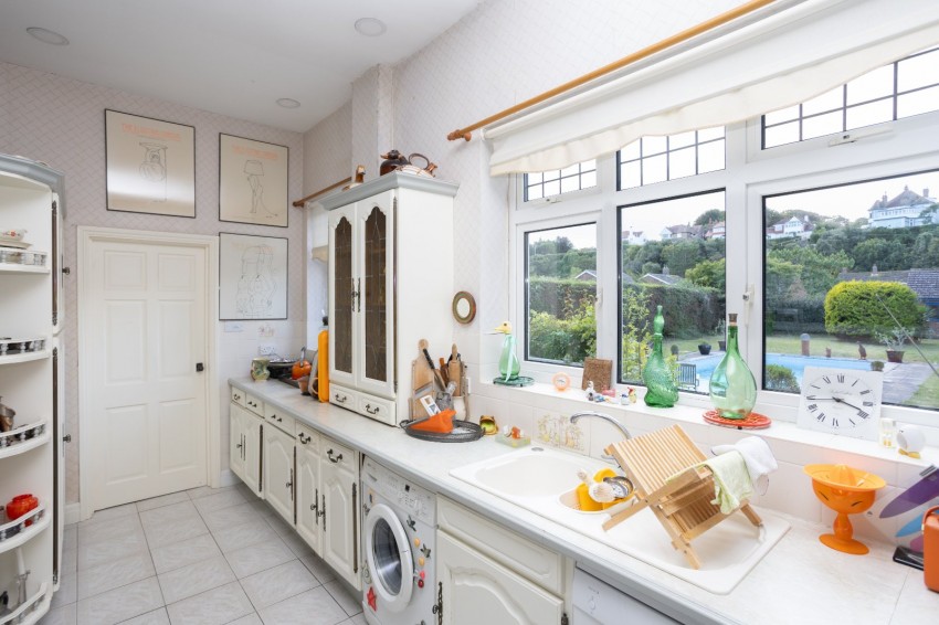 Images for Kingsdown, Deal