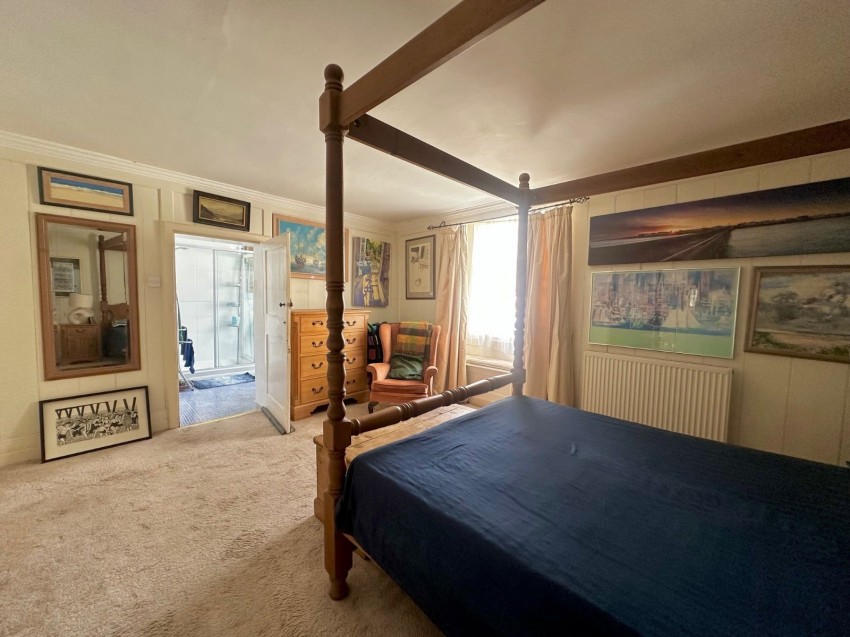 Images for Golden Street, Deal