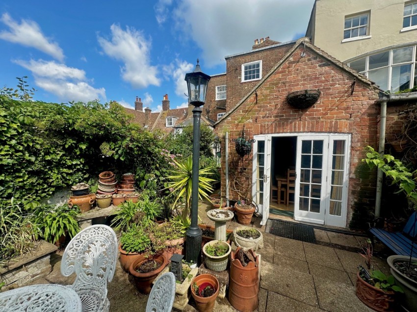 Images for Golden Street, Deal