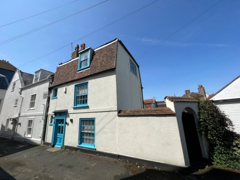 View Full Details for Oak Street, Deal, Kent