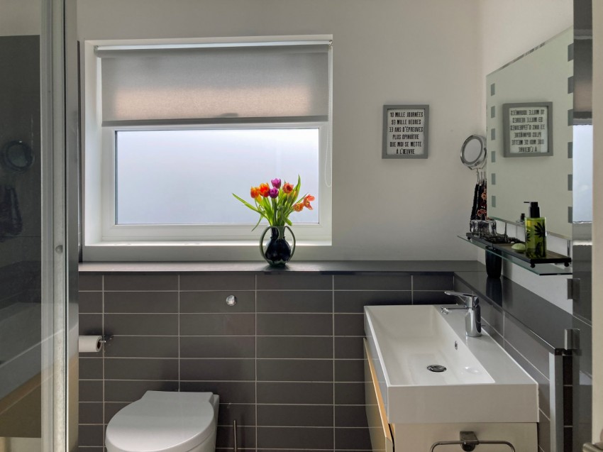 Images for Kingsdown, Deal